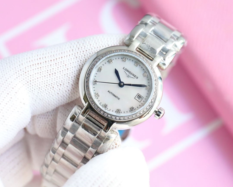 LONGINES